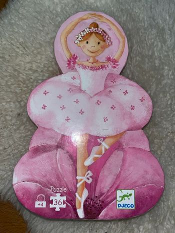 Puzzle la ballerine à la fleur djeco