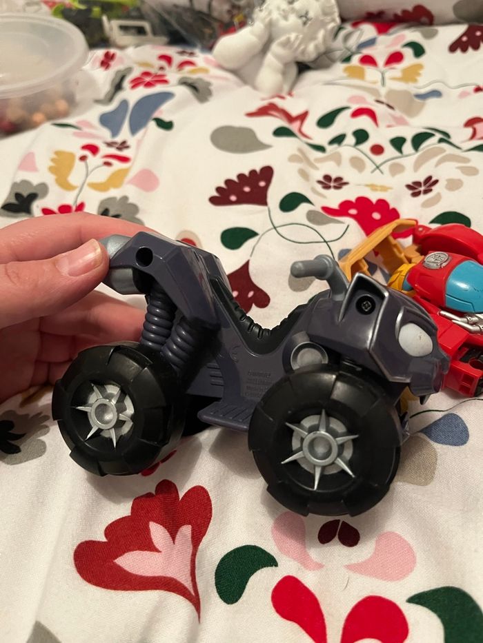 2 jouet voiture - photo numéro 3
