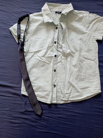 Chemise+ cravate offert