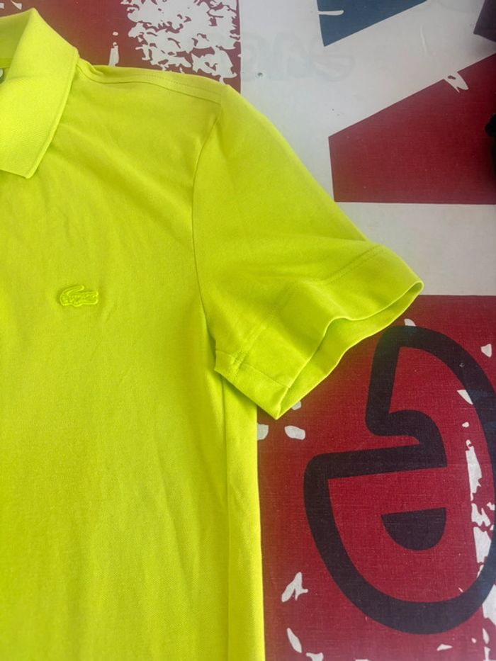 Polo Lacoste taille S vert fluo logo ton sur ton - photo numéro 7