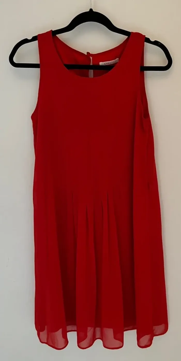 Robe courte rouge