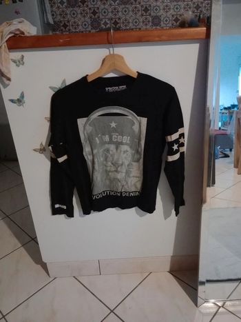 T-shirt manches longues 9 10 ans c76