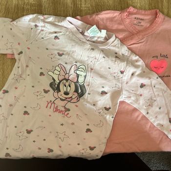 Pyjamas taille 12 mois