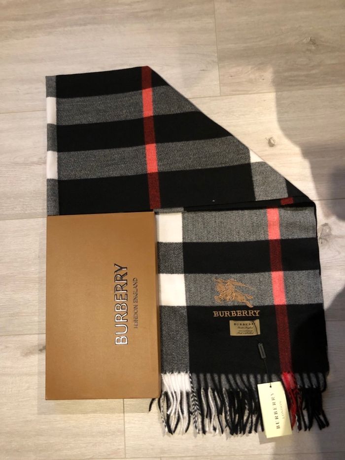 Écharpe Burburry
