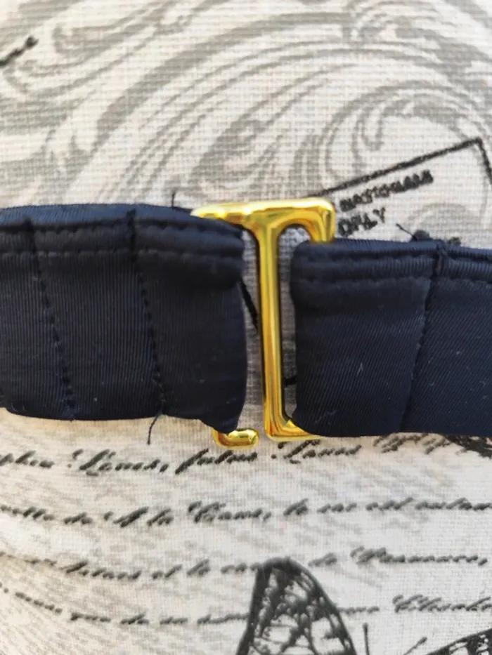 Haut de maillot de bain taille L fashion private company - photo numéro 3