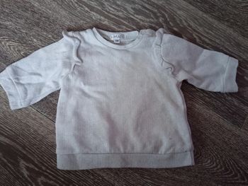 Pull avec des paillettes kimadi 3 mois