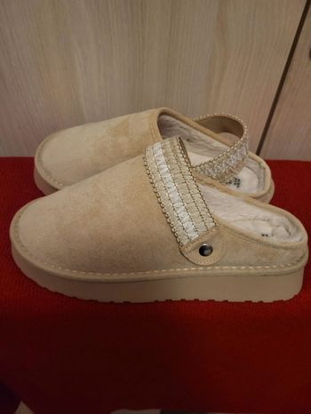 Sabot fourré 39 neuf 