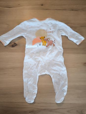 Pyjama le roi lion 3 mois
