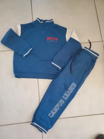 Ensemble Houston Texas 4 ans