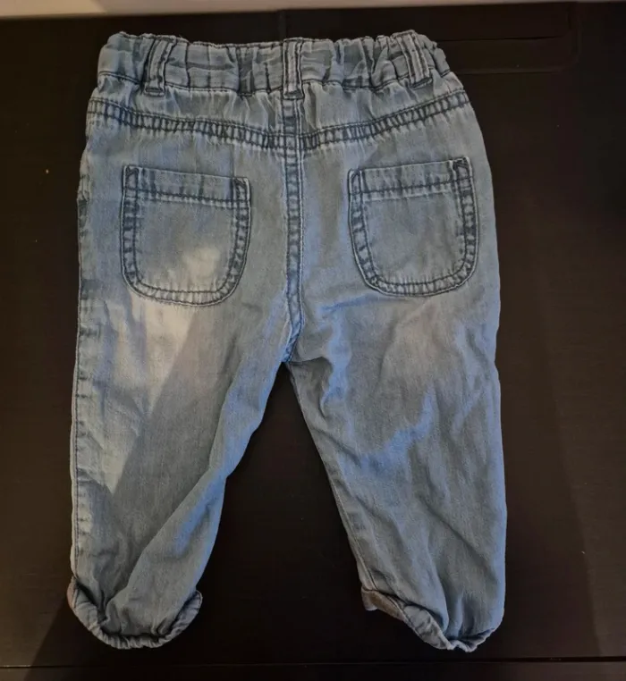 Pantalon 6 mois - photo numéro 2