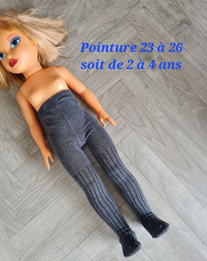 ● Pointure 23 à 26 ● Collant épais NEUF