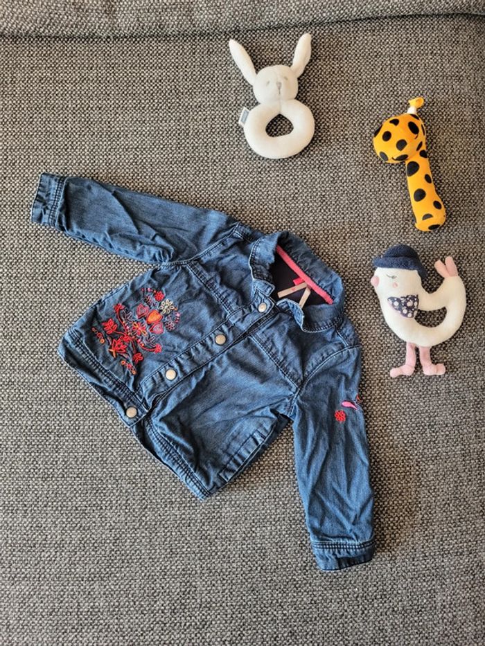 Veste en jean brodée fille 9 mois - photo numéro 3
