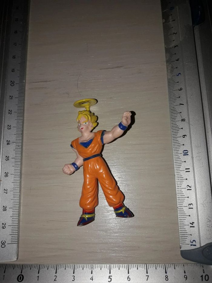 dragon Ball figurine