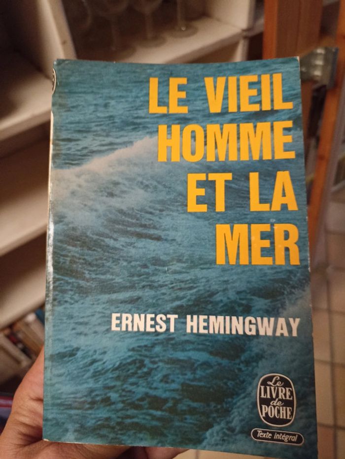 Livre le vieil homme et la mer - photo numéro 2