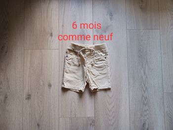 Short beige Tape à l'Oeil 6 mois comme neuf