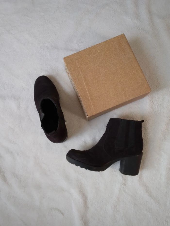 🌸Bottine a talon noir🌸