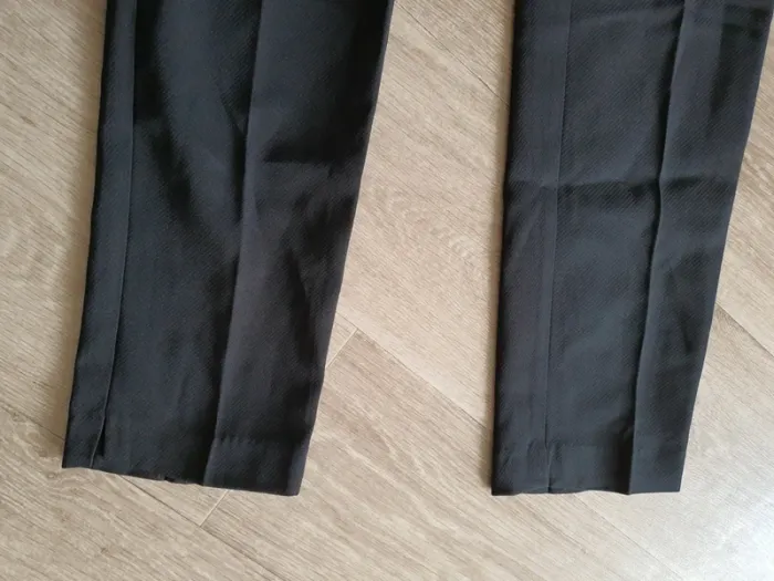Pontalon noir motifs doré taille s neuf - photo numéro 6
