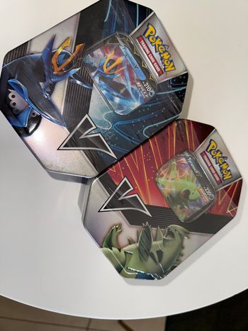 Pokebox tyranocif V / Pingoleon V