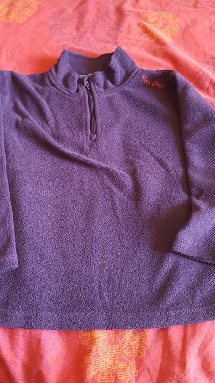 Pull polaire taille 6 ans