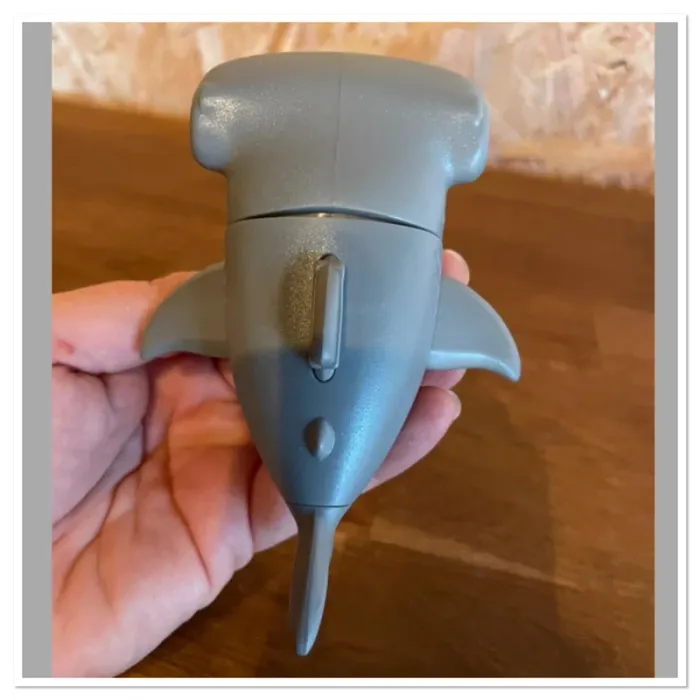 Idée Cadeau 🎁 Figurine Aqua Pups de Ruben avec son requin marteau de la Pat Patrouille - photo numéro 13