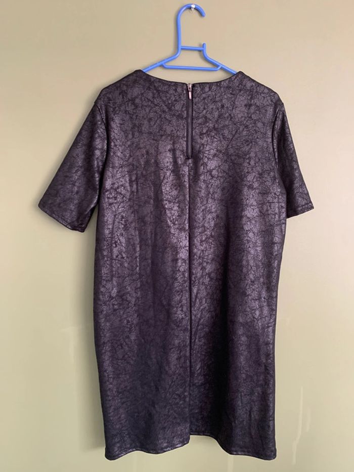 Robe courte - photo numéro 2
