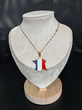 Collier France 