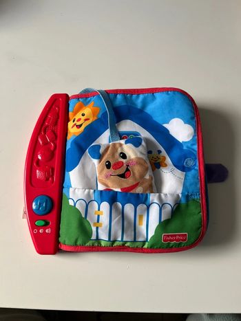 Livre tissu et sonore