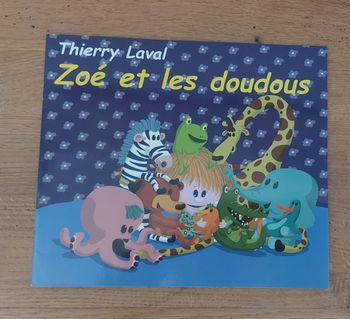Zoé et les doudous - lire c'est partir 