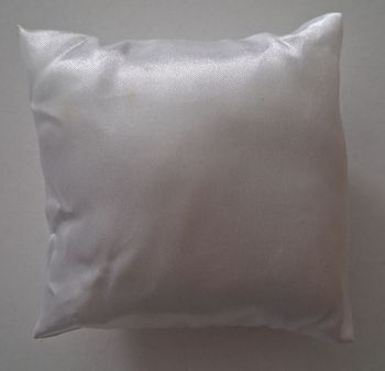 Coussin minature satinée