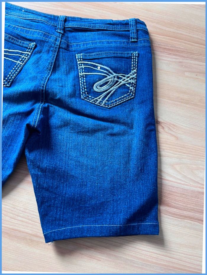 Short en jean vintage Femme Bleu marine brodé strass – Taille M/L L - photo numéro 8