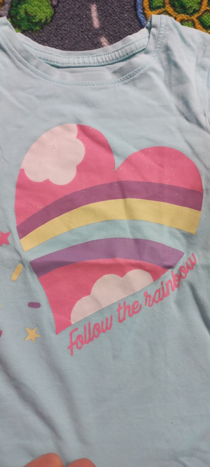 Tee shirt Primark 4 ans - photo numéro 2