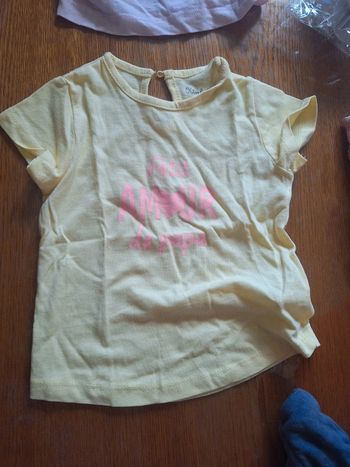 T-shirt jaune claire 6mois
