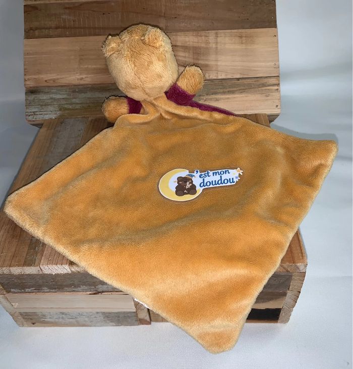 DY47 doudou winnie l’ourson Disney - photo numéro 2