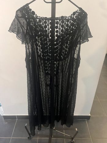 Nuisette noire transparente  Taille Unique (convient à une taille 46-48).