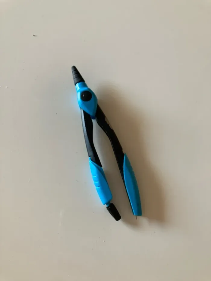 Compas BIC