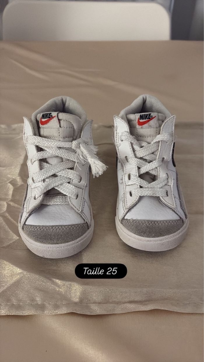 Nike blazer taille 25 - photo numéro 2