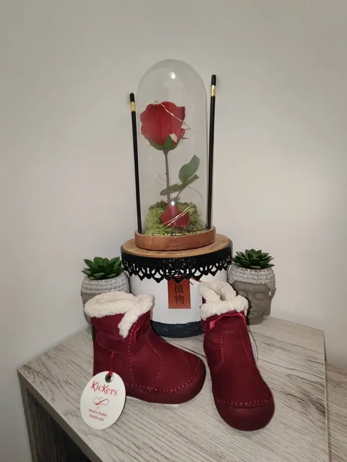Bottines rose foncé taille 18