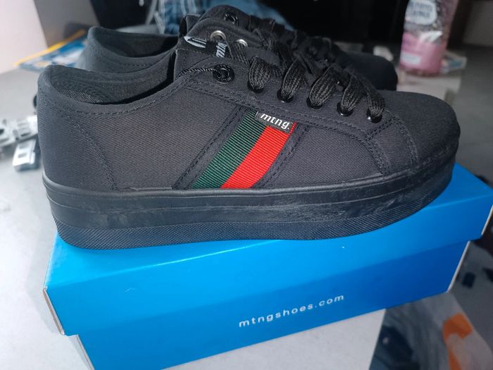 Sneakers Mustang taille 38