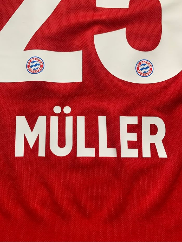 Maillot Muller Bayern Munich - photo numéro 3