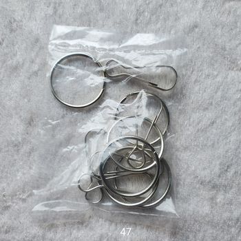 Lot de fermoirs, anneaux pour porte-clés