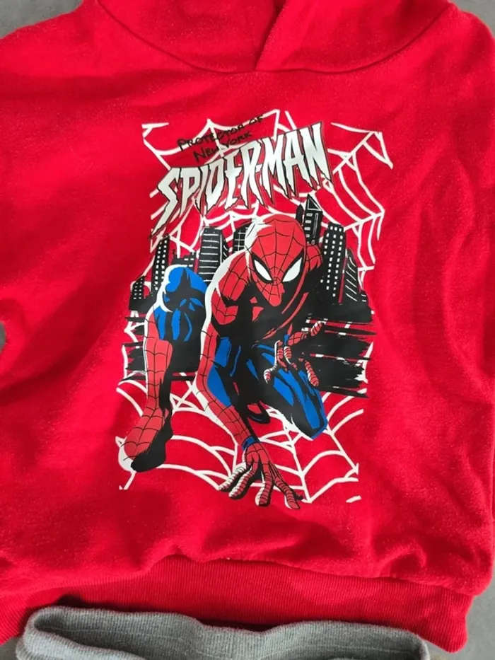 Ensemble jogging spiderman - photo numéro 2