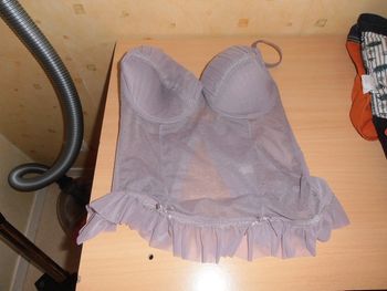 Caraco mauve clair taille 95c comme neuf
