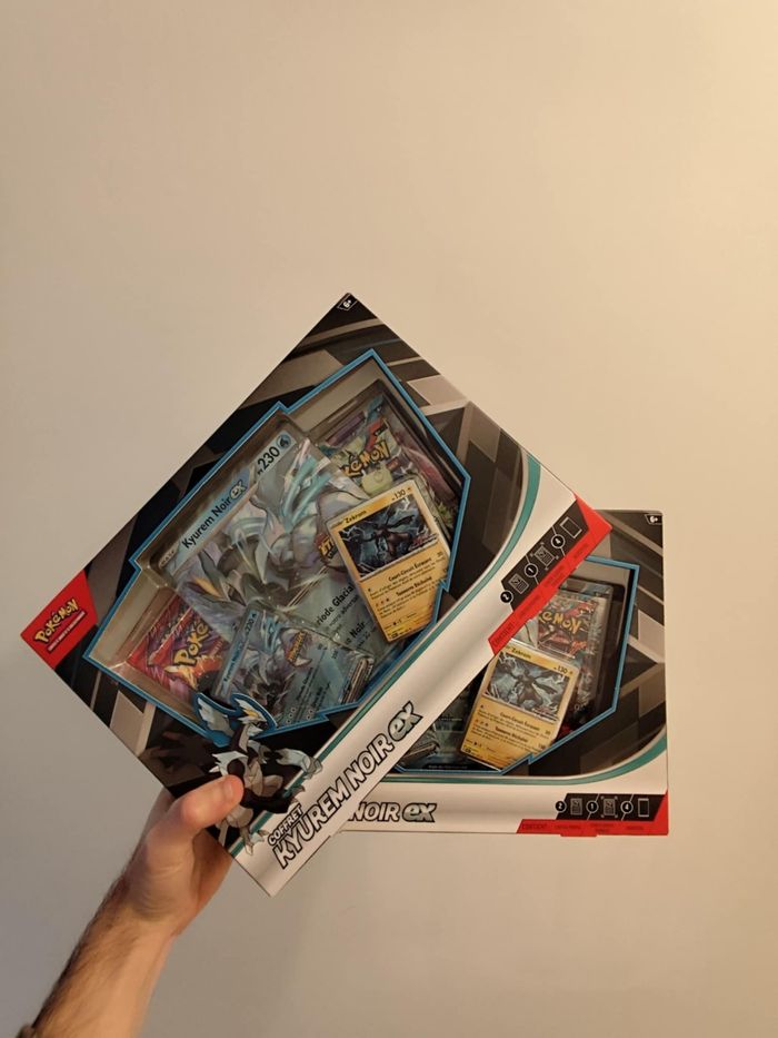 Lot de 2 coffrets Kyurem noir Ex