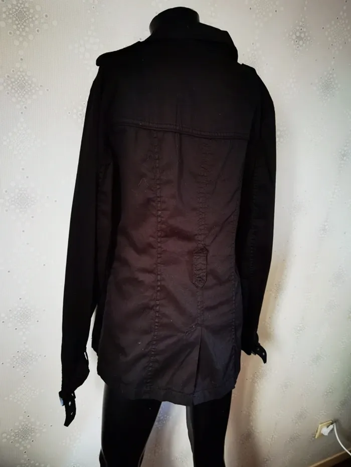 D1760 - veste femme taille 38 - photo numéro 2