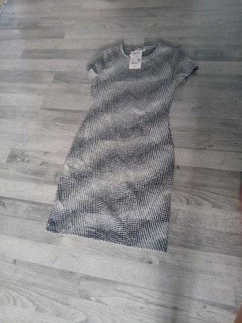 Robe neuve S  jennyfer