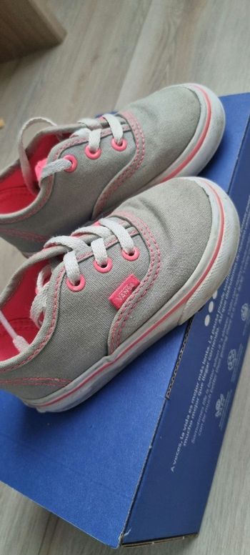 Chaussure fille vans