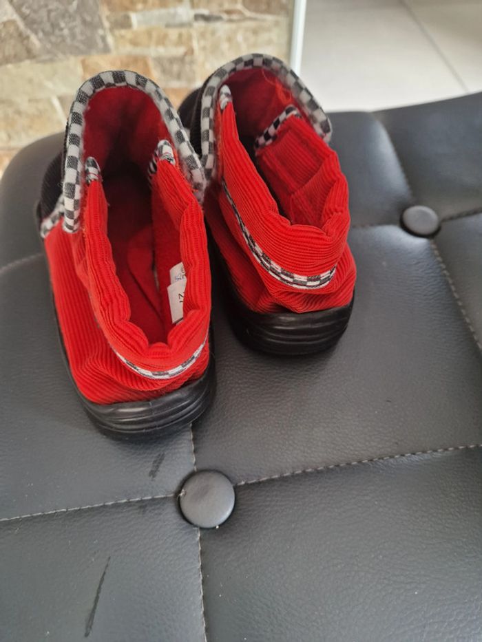 1 paire pantoufle enfant taille 27 voiture cars disney - photo numéro 6