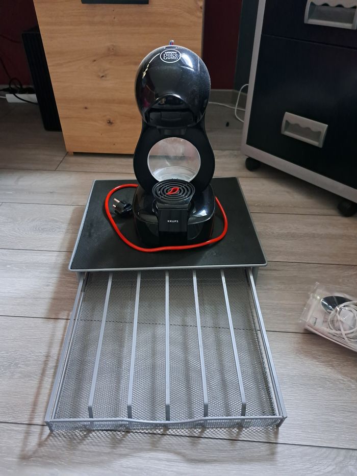 Cafetière Dolce gusto - photo numéro 2