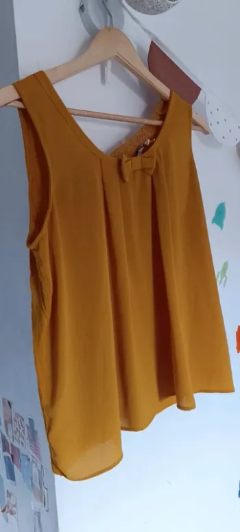 Pas de vintedgo go svp ! Blouse