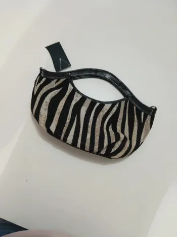 Sac à main 33cm x 15cm